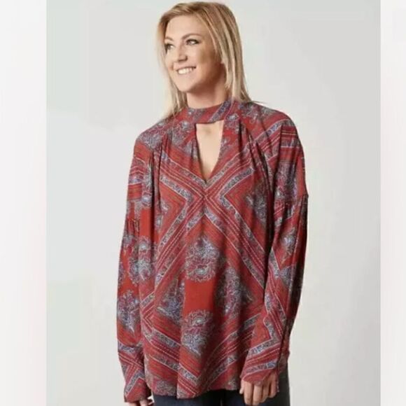 Free People Womens XS Top Walking On A Dream Tunic Red Blouse Floral Choker 401 - Picture 3 of 8